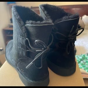 UGG Naiyah boots